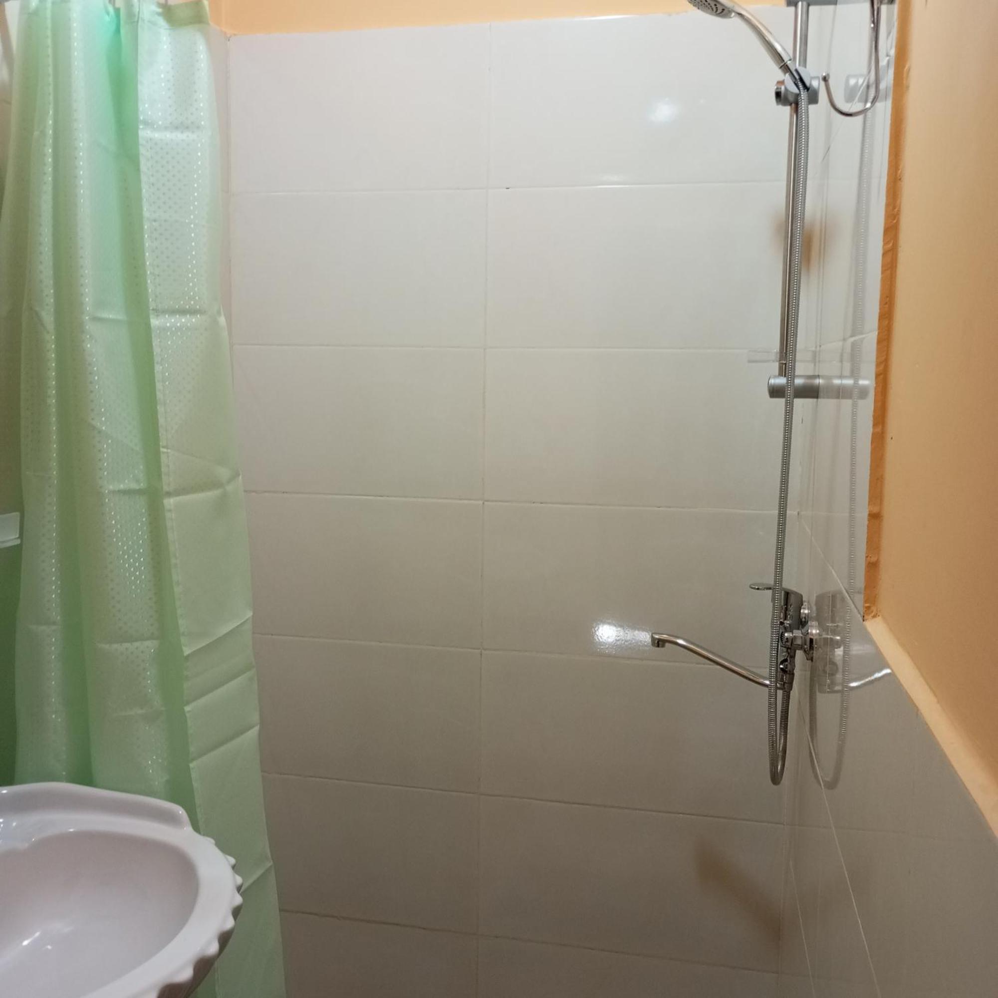 B&B Villa Maurizio Tskaltubo Buitenkant foto